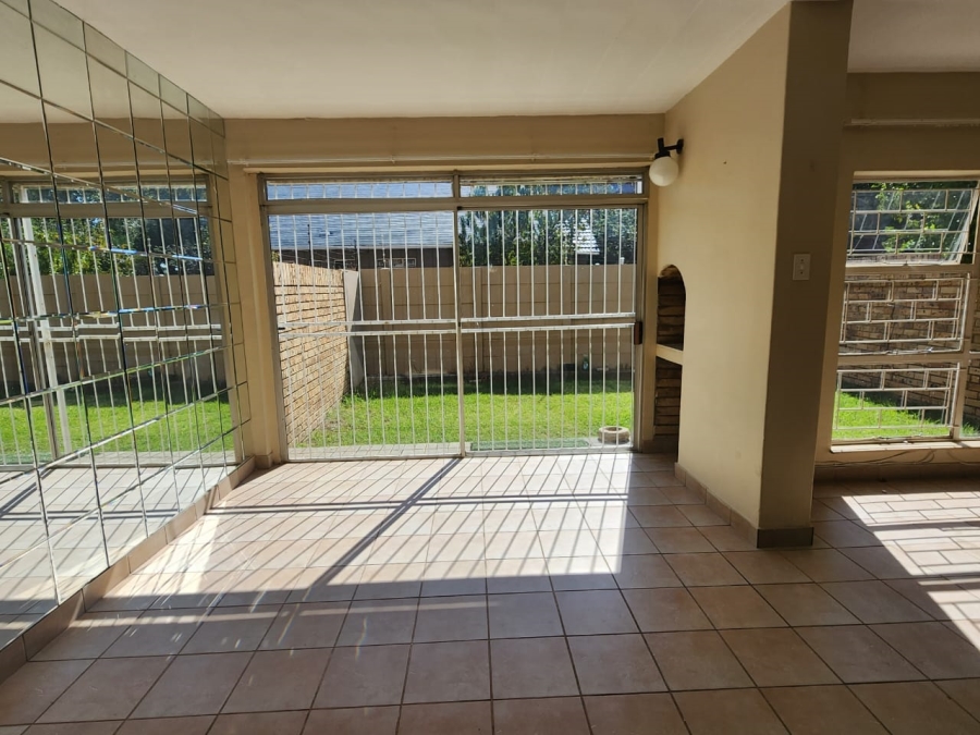 To Let 3 Bedroom Property for Rent in Dagbreek Free State
